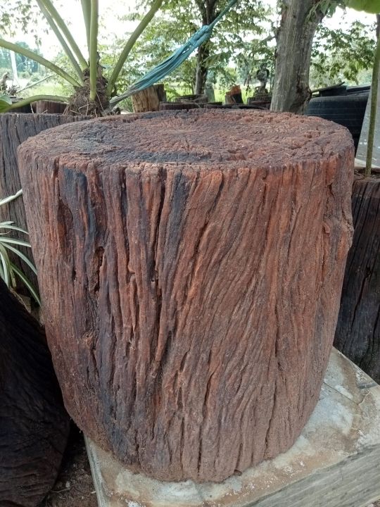 D403 ตอไม้เทียม ที่วางกระถางปูนลายไม้