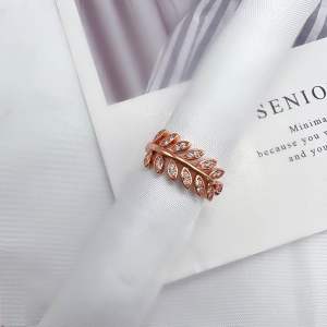 แหวนผู้หญิง แหวนใบมะกอกขนาดฟรีไซส์ นำโชค เสริมดวงความรัก