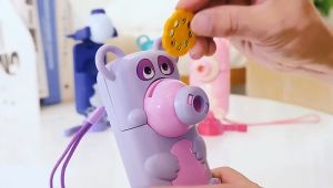 Đèn Pin Chiếu Hình Tập Vẽ Cho Bé Đèn Pin 48 Hình Giúp Bé Tìm Hiểu Thế Giới Xung Quanh Đồ Chơi Giáo Dục Sớm Chất Liệu Nhựa ABS Cao Cấp An Toàn Có Dây Đeo Tiện Lợi Dễ Dàng Thay Pin