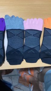 Tất xỏ ngón vớ năm ngón thể thao chạy bộ MARATHON chuyên nghiệp