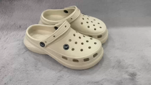 Womens outdoor leisure thick-soled beach sports slippers sandals washable