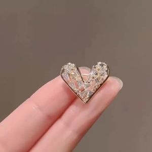 Trâm Cài Hình Trái Tim Nhỏ Chống Lộ Hàng Ghim Cài Cổ Áo Thời Trang Ghim An Toàn Đa Năng Trâm Cài Nhỏ Xinh Dành Cho Nữ Phụ Kiện Áo Cardigan