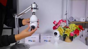 Yoosee WIFI IP Kamera Bohlam 8MP CCTV Lampu Blub PTZ Camera 360 Panorama Support Onvif Night Vision