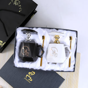 Luxury Couple Mug Gift Set With Lid and Spoon