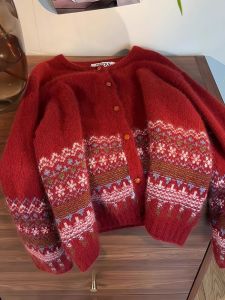 Thickened Woolen Knitted Christmas Bear Velvet Cashmere Sweater Long Sleeve round Neck Commute Style Regular Length Single Button