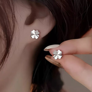 Four-Leaf Clover Earrings Stud No Fading Fashion Earring for Women Girls