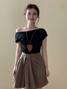 YUEZHONGWEI | Áo thun nữ tay ngắn ôm vừa vặn màu đen thời trang mùa hè 2025 phong cách mới hở vai gợi cảm chất liệu cotton thường ngày