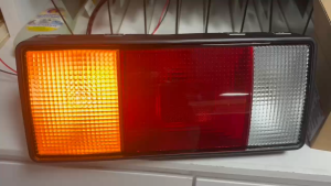 Mitsubishi Fuso Canter Tail Light / Tail Lamp Assembly (DEPO-214-1988)