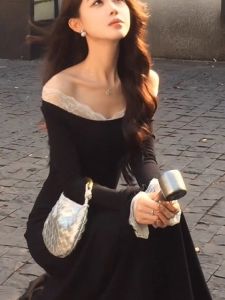 Black Lace Trim Knitted Dress Womens Autumn Winter Slim Fit Waist Cinched Skirt Matching Coat Inner Long Draping Dress