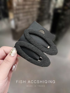 Gray Waterdrop Fabric Triangle Hair Clips Elegant Simple Forehead Hair Brush Edge Clips Classic BB Clasps Alloy Fashion Accessories