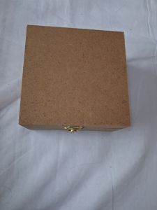 Elegant Wooden Jewellery Box - Traditional Wedding Decoration & Storage Case