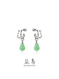 YANDAO | Gourd-Shaped Aventurine Earrings Luxury Inspired Unique Design