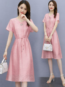 ชุดเดรสยาวทรงเอเอวสูงสไตล์เกาหลีฤดูร้อนปี 2025 สำหรับผู้หญิงไซส์ใหญ่ ชุดเดรสแฟชั่นฤดูร้อนบางๆ ที่ลดอายุและกระชับสัดส่วน