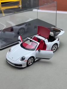 MAKEDA | 1:32 Scale 911 Targa GT3 Miniature Supercar Model Toys Alloy Diecast Doors Opened Sound Light Pull Back Collection Sports Cars