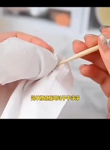 LIVING HOME Nose Trimmer Pencukur Bulu Hidung Manual Pemangkas bulu Hidung 2in1 Mudah Dibawa Kemana Mana Pemotong Bulu Hidung Tanpa Rasa Sakit Tahan Air