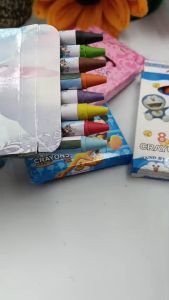 🌈✏ดินสอสีเทียนลายการ์ตูน 8 สี [🎲สุ่มลาย] ✔️พร้อมส่ง สีเทียน ระบายสี ดินสอสี สีเทียน วาดรูป