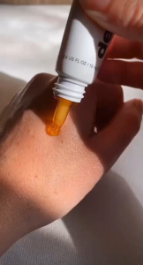 Huyết thanh mắt BIOLUMIN-C EYE SERUM của Dermalogica - Dolly Beauty