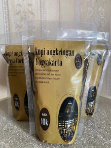 1Kg Kopi Bubuk Angkringan Jogja Rasa Khas Berkualitas / Kopi Bubuk Hitam / Kopi Bubuk Giras Mantap