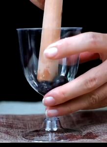 【LOCAL STOCK-Deliver in 2-3 days】High Quality△Clear Plastic Wine Glass Recyclable - Shatterproof Wine Goblet - Disposable & Reusable Cups for Champagne