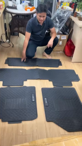 Thảm sàn Thảm LÓT SÀN CAO SU xe Toyota Veloz Cross 2022 2023 2024 2025 cao su đúc vân tổ ong không mùi dễ vệ sinh