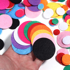 100-300 ชิ้น/ล็อตรอบ Felt ผ้า Appliques Mutilcolor ผ้าไม่ทอแผ่นดิสก์แพทช์สติกเกอร์สําหรับ DIY Craft อุปกรณ์ตกแต่ง
