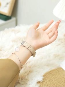 Dây đeo da cho  Apple Watch 45mm 41mm 40mm 44mm 38mm 42mm Series 8 7 SE 6 5 4 3 2 - MPAP01