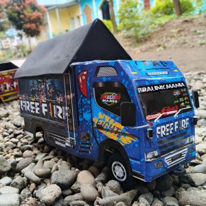 Mainan truk oleng murah banyak model