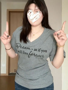 YOYOCLUBB Micro plus Size V Neck Short Sleeve Womens T-Shirt Slim Fit Korean Style Commute Creative Text Print Summer Top