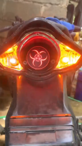 12V motorcycle brake light demon eye rotating brake light rainbow flash tail light auxiliary bulb Universal Warning Light Decorative Light Running Stop Lamp modification accessories scooter flashing LED taillight