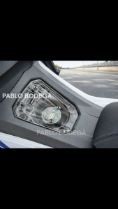 Transparent tank pad cover compatible with Yamaha Aerox V3 Standard and Turbo includes 4 Yayamanin bolts for easy plug and play