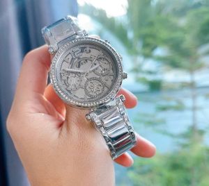 นาฬิกาผู้หญิงSOLTICE Silver ตัวเรือนและสายสเตนเลสสีเงิน