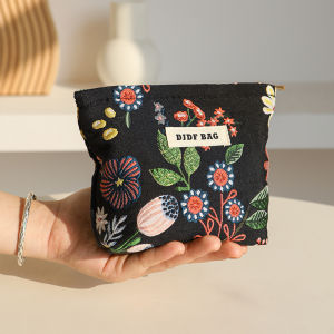 New Small Womens Cosmetic Bag Portable Plant Pattern Small Sanitary Napkin Storage Bag Commuter Coin Key Bag Portable Card Bag