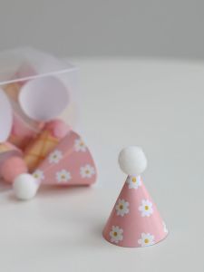 Pink Cream Ice Cream Mini Hat Cake Decoration Display Single Color Finished Dessert Decoration Popular Small Hat Design