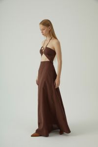 Twotwice - Aimée Maxi Dress - เดรสยาวผ้าลินิน อะไหล่ทองโลโก้พิเศษฉบับ Twotwice