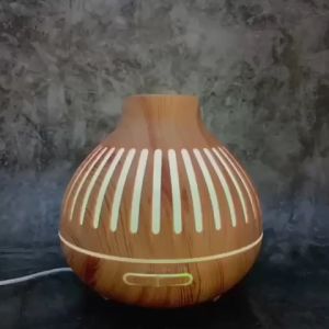 Lunanov 550ml Humidifier Free 2 Random Essential Oil 10ml Bluetooth Remote Control Candle Type Stripe Wood Grain
