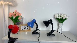 Đèn học gắn bàn chống cận cho bé chiếu sáng an toàn bảo vệ mắt DN024