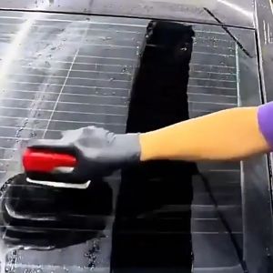 Car แปรงทำความสะอาดฟิล์มน้ำมัน น้ำยาล้างฟิล์มน้ำมัน สำหรับเช็ดฟิล์มกระจก สำหรับกระจกและกระจกหน้ารถ น้ำยาขจัดคราบกระจก ผ้าเช็ดทำความสะอาดฟิล์มน้ำมัน อ่อนโยนและไม่เจ็บมือ แปรงพร้อมน้ำยา ขนาด100ml Car