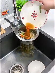 Stainless Steel Corner Sink Strainer Basket Kitchen Multi-functional Sink Strainer Hanging Filter Basket for Kitchen Sink