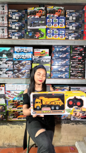 Mainan Mobil Remot Kontrol RC Truk Dump Tanah Fuso Konstruksi Alat Besar Batre Cas