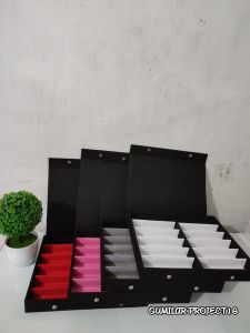 Box Kacamata Isi 12 Bahan SpunBond / Laken( Untuk Kacamata Kecil hingga Sedang )