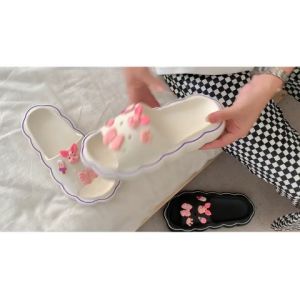 LHFriday สุดคุ้ม🔮 รองเท้าแตะ รองเท้าลำลอง รองเท้าแตะผู้หญิงแฟชั่น รุ่นใหม่ไม่ซ้ำใคร ใส่สบายสวยหรูดูแพง มีตัวติดสุดน่ารักน้องกระต่ายสายหวานโดนใจ🥳