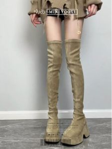 รองเท้าบูทยาวคลุมเข่าทรงสลิมฟิตสำหรับผู้หญิง ทรงสูง ทรงสีพื้น ฤดูใบไม้ร่วง/ฤดูหนาว รองเท้าบูททรงสูงแบบลำลอง วัสดุหนัง