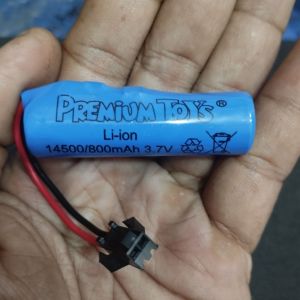 Batre Cash  Li-ion 37Volt Dan Kabel USB Charger 37Volt Cocok Untuk Batre Mainan Mobil Remot Dan Mainan Lainnya