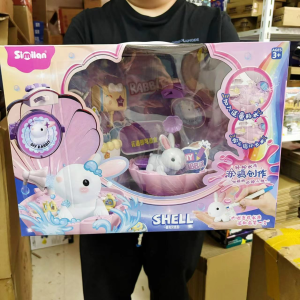 Cute Rabbit Shell House Dollhouse Animal Toy Spray Water Bath Tub Miniature Cat Educational Toy for Children Plastic Material