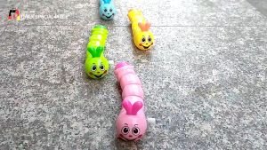 Caterpillar Crawling Clockwork Toys No-battery Needed Animal Educational Wind Up Toy