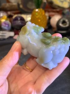 #Jade #Myanmar 🇲🇲缅甸天然翡翠玉💯 白底飘绿带黄 手工雕刻 招财貔貅(Brave troops)  脚踏钱币  高height: 3.3cm  宽width: 3cm x 6cm   重weight: 109g  📍Johor Bahru 区可自行取货或邮寄服务