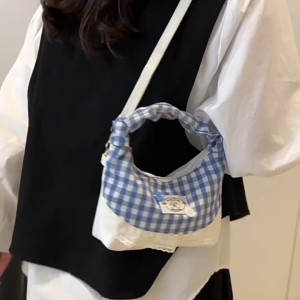SEA YADOU  กระเป๋าสะพายสไตล์เกาหลีแบบเช็คกับผ้าพับป่อง แฟชั่นใหม่ ประดับลูกไม้ เรียบหรู ใส่ได้ทุกวัน