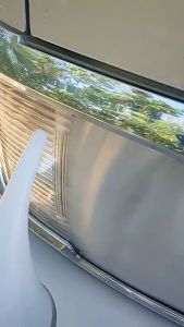 ชุดขัดไฟหน้า เครื่องขัดเงาไฟหน้ารถยนต์ ชุดขัดเคลือบไฟหน้า ฟื้นฟูโคมไฟหน้า น้ำยาพ่นเคลือบไฟหน้า แบบคีบแบตเตอร์รี่รถยนต์ยาว 1.5. เมตร