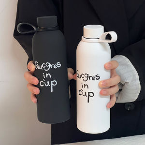 Large Capacity Stainless Steel Insulated Coffee Cup with Handle Outdoor Sports Water Cup Simple Modern Style for Couples And Students