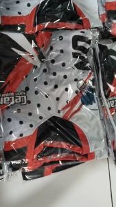 atasan jersey olahraga